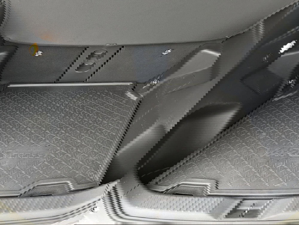 Toyota Yaris Cross usata a Pescara (7)