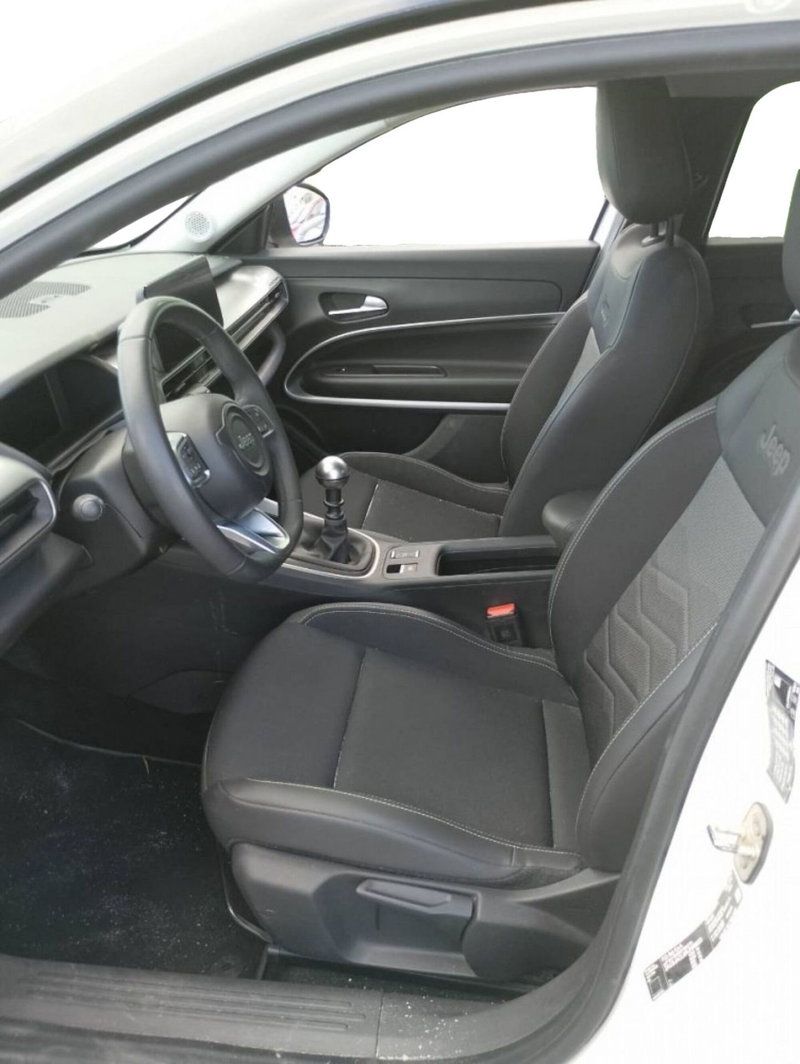 Jeep Avenger usata a Salerno (6)