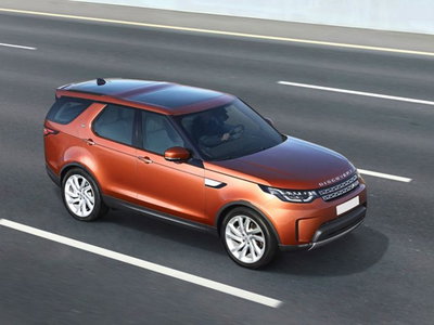Land Rover Discovery 3.0D I6 300 CV AWD Auto R-Dynamic HSE del 2023 usata a Modena