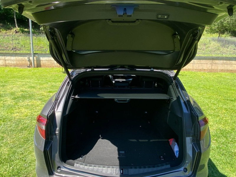 Alfa Romeo Stelvio usata a Salerno (13)