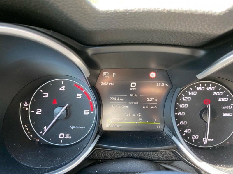 Alfa Romeo Stelvio usata a Salerno (20)