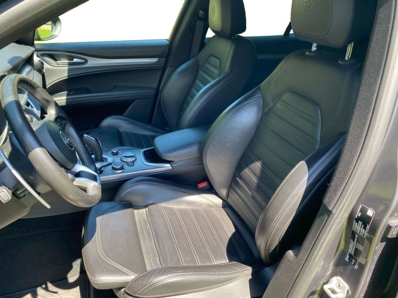 Alfa Romeo Stelvio usata a Salerno (6)