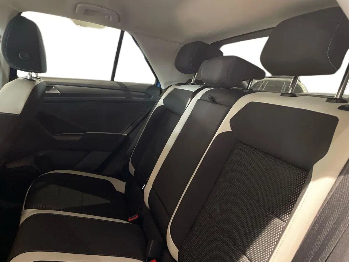 Volkswagen T-Roc usata a Firenze (12)