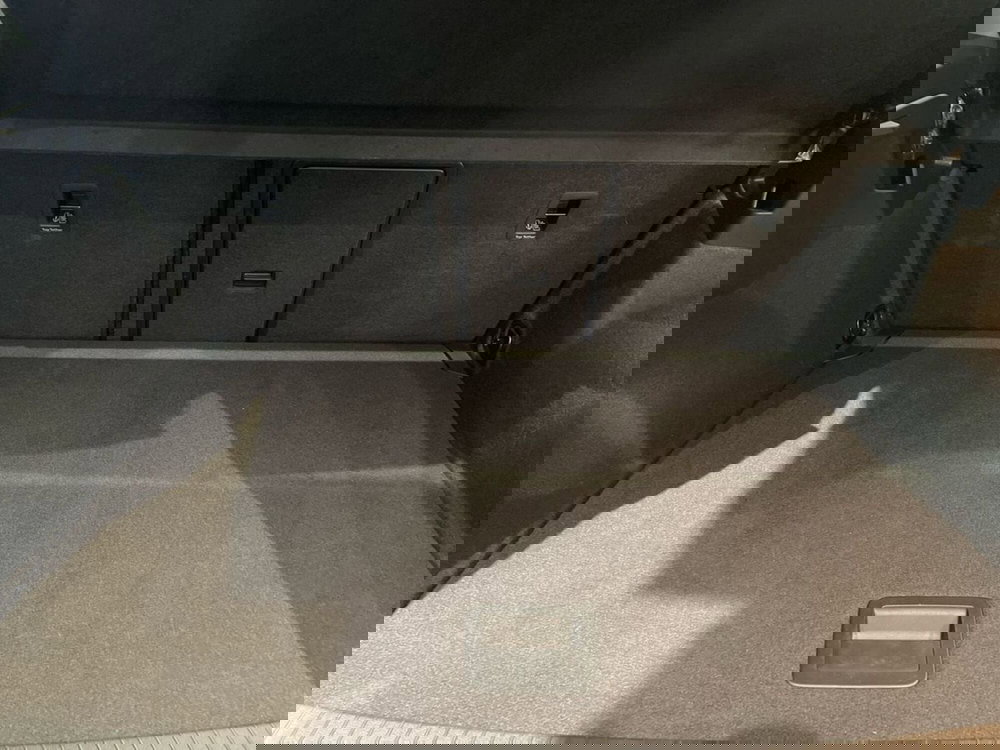 Volkswagen T-Roc usata a Firenze (8)