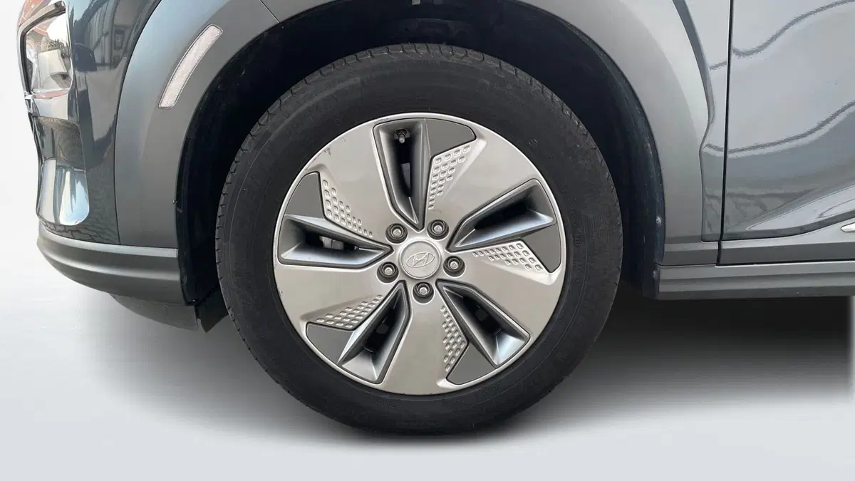 Hyundai Kona usata a Varese (15)