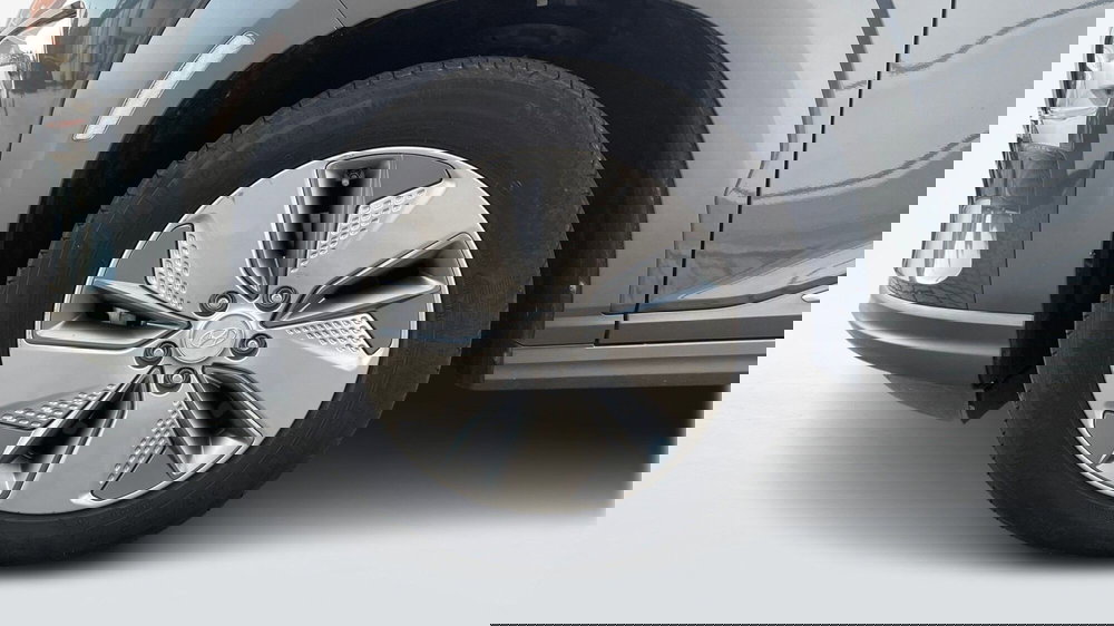 Hyundai Kona usata a Varese (15)