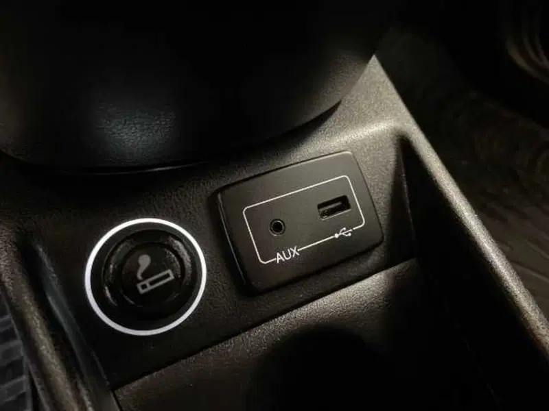 Lancia Ypsilon usata a Pistoia (18)