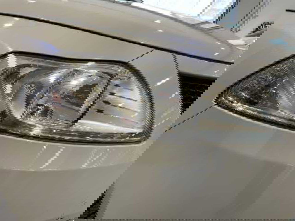 Lancia Ypsilon usata a Pistoia (7)