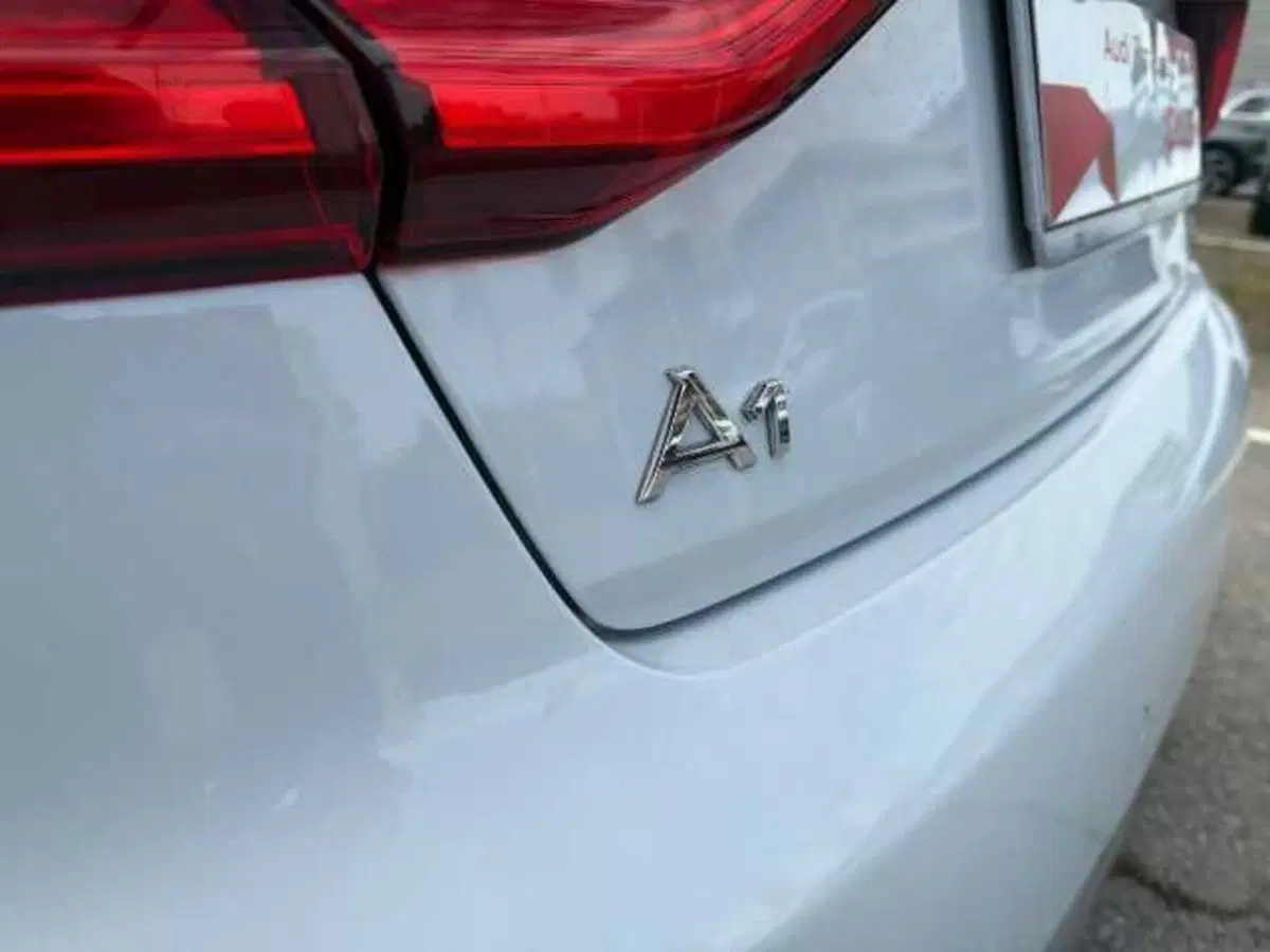 Audi A1 usata a Prato (14)