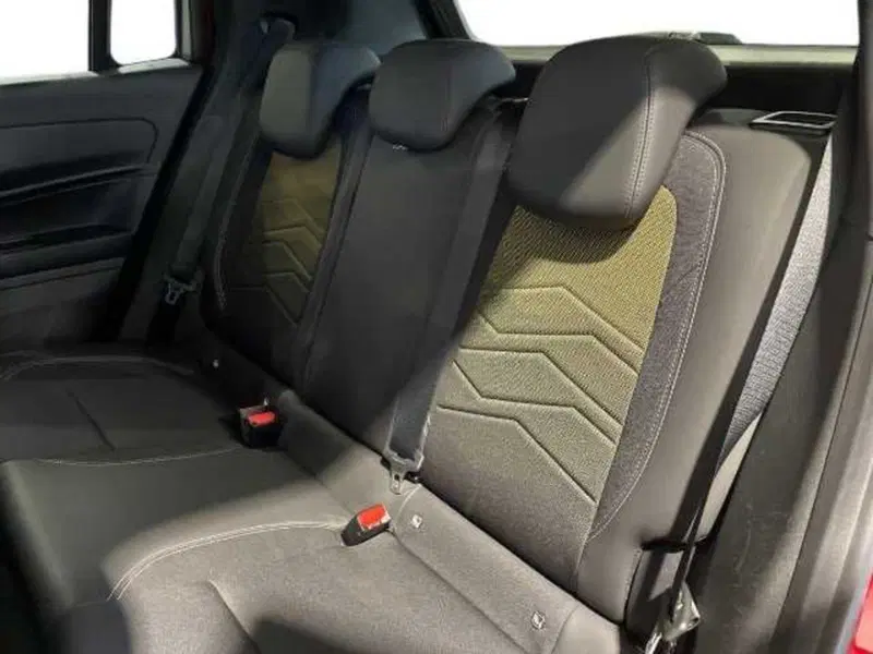 Jeep Avenger usata a Pistoia (12)