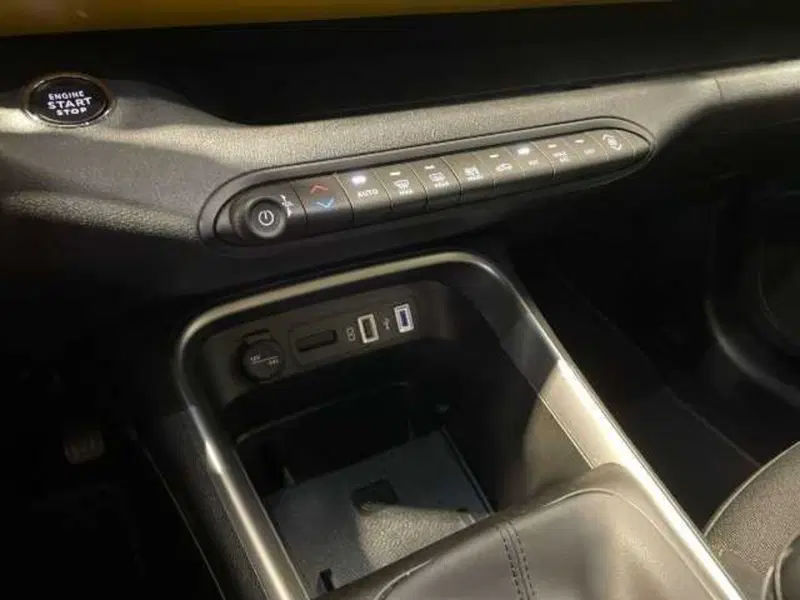 Jeep Avenger usata a Pistoia (15)