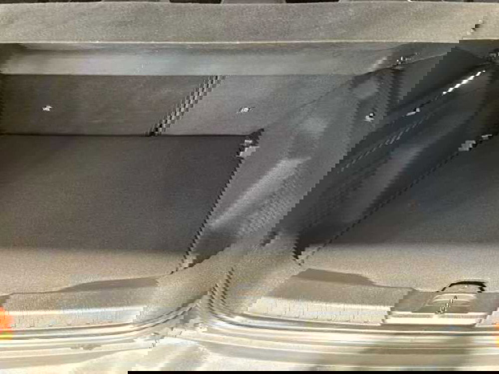 Jeep Avenger usata a Pistoia (8)