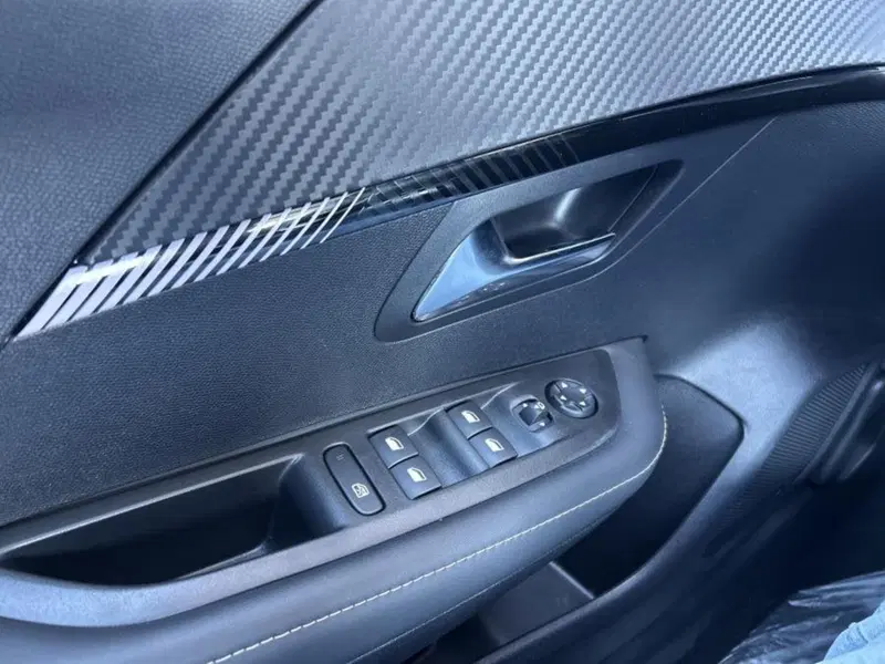 Peugeot 208 usata a Cuneo (19)