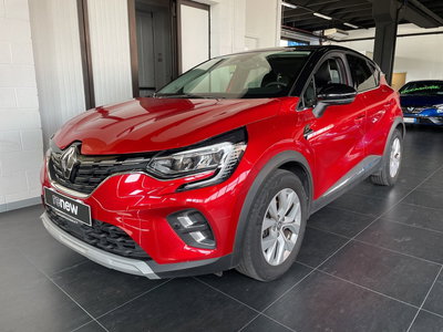 Renault Captur Plug-in Hybrid E-Tech 160 CV Intens del 2021 usata a Saronno