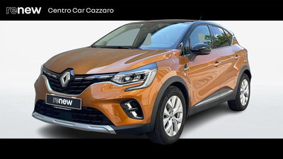Renault Captur Full Hybrid E-Tech 145 CV Intens del 2021 usata a Saronno