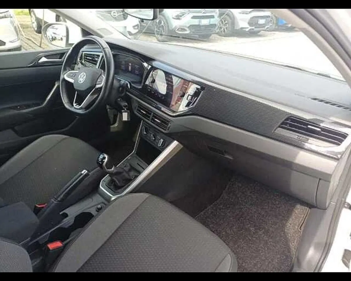 Volkswagen Taigo usata a Venezia (12)
