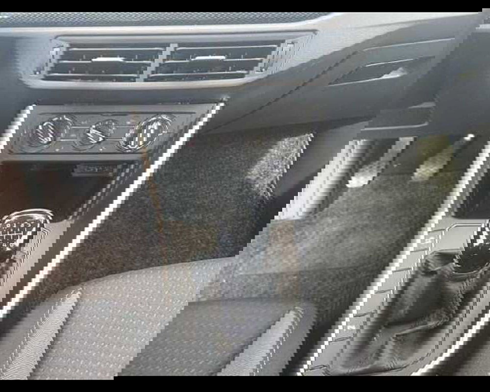 Volkswagen Taigo usata a Venezia (16)