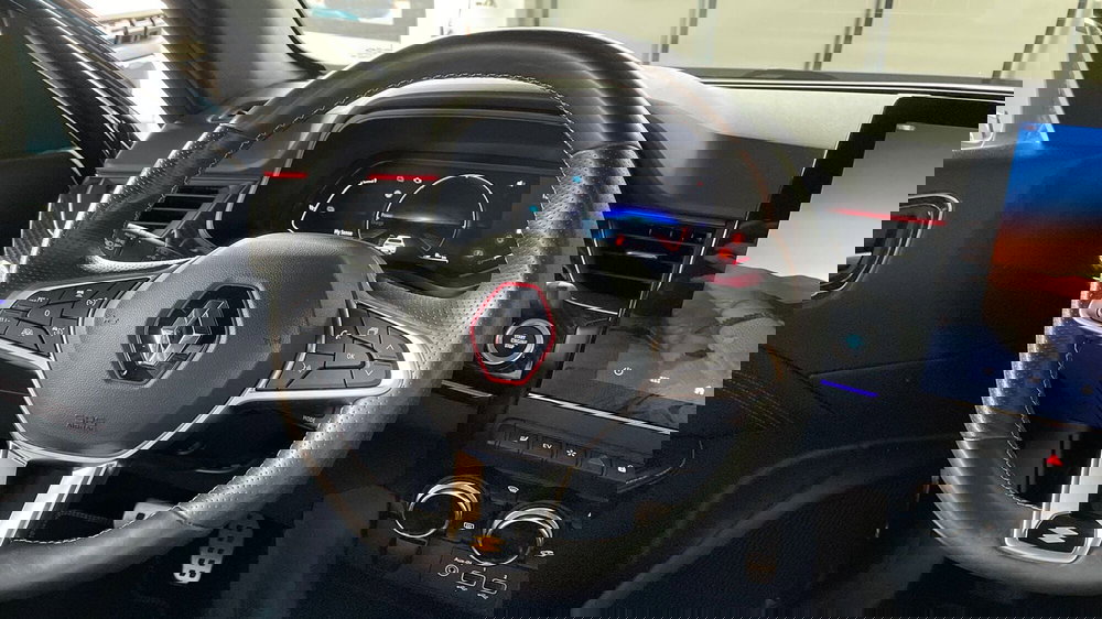 Renault Arkana usata a Varese (11)