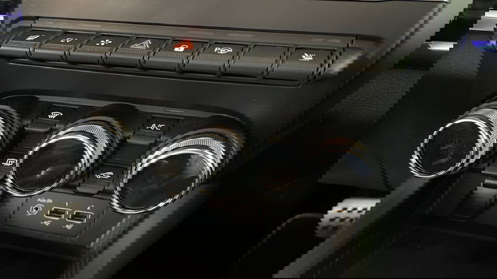 Renault Arkana usata a Varese (12)