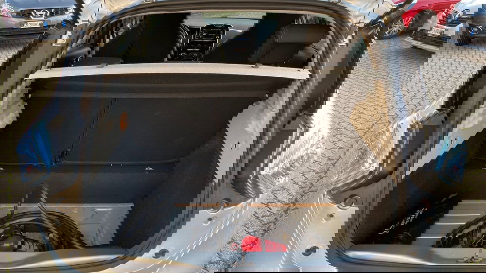 Renault Zoe usata a Varese (14)