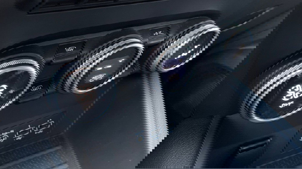 Renault Captur usata a Varese (10)