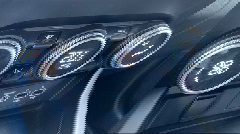 Renault Arkana usata a Varese (10)