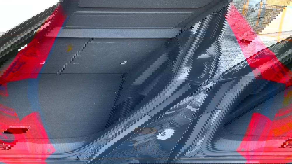 Renault Arkana usata a Varese (13)