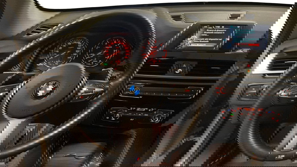 BMW X1 usata a Varese (8)