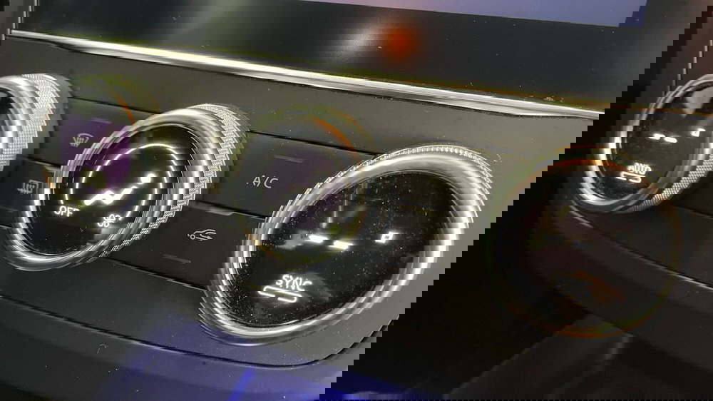 Renault Kadjar usata a Varese (13)