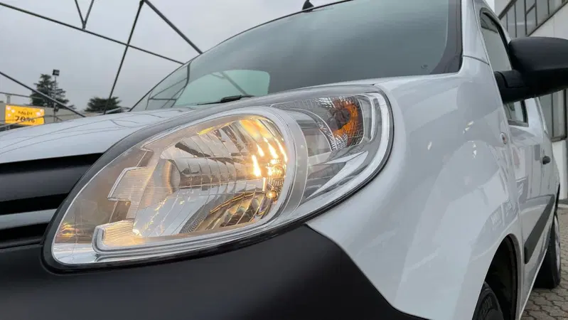 Renault Kangoo usata a Varese (14)