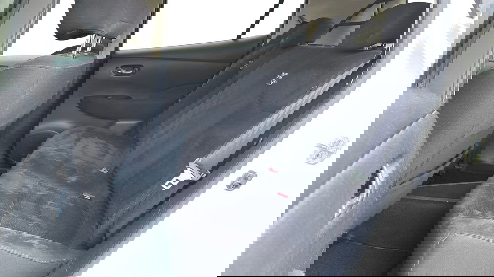 Nissan Leaf usata a Varese (12)