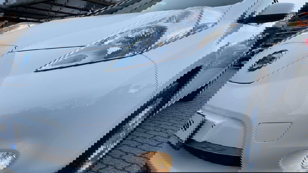 Nissan Leaf usata a Varese (13)