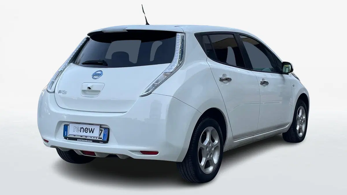 Nissan Leaf usata a Varese (2)