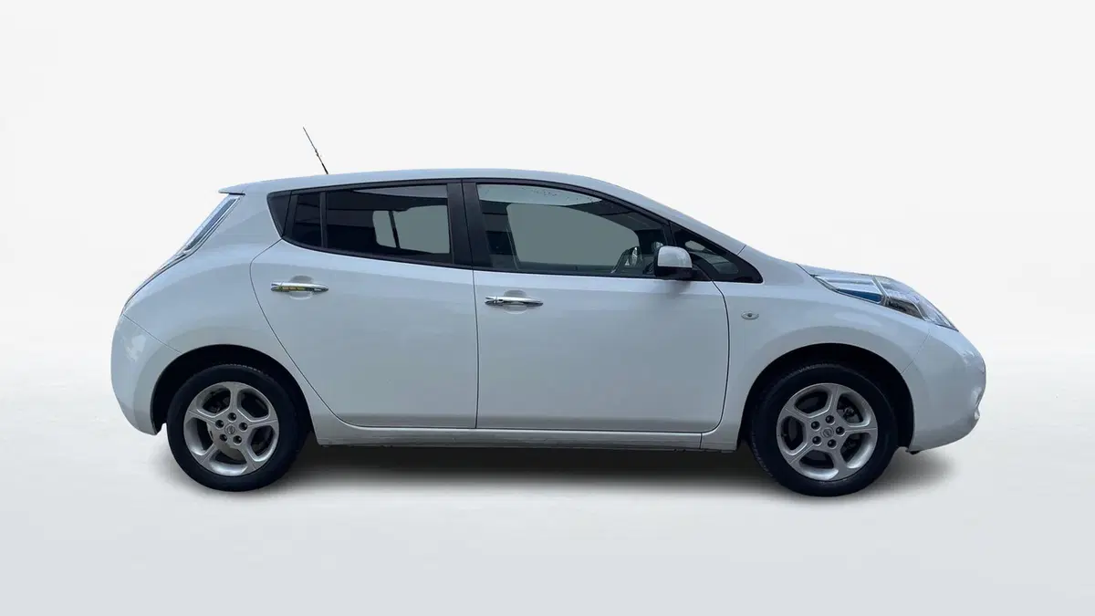 Nissan Leaf usata a Varese (4)