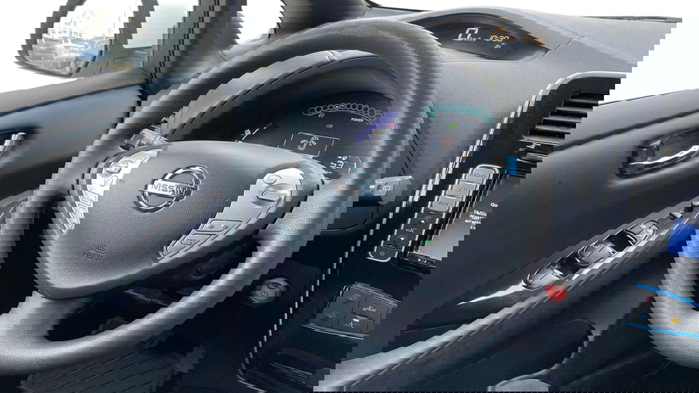 Nissan Leaf usata a Varese (7)