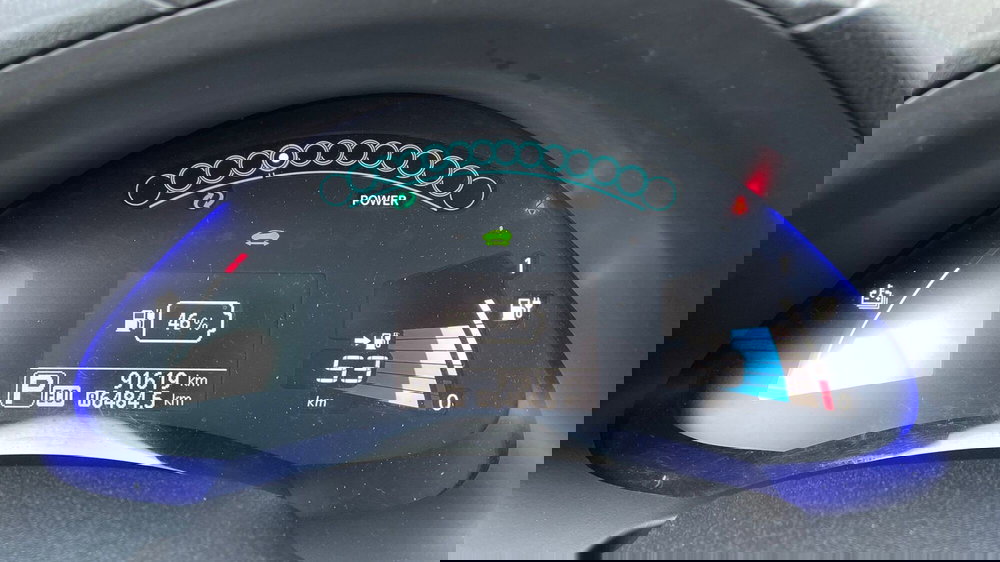 Nissan Leaf usata a Varese (9)