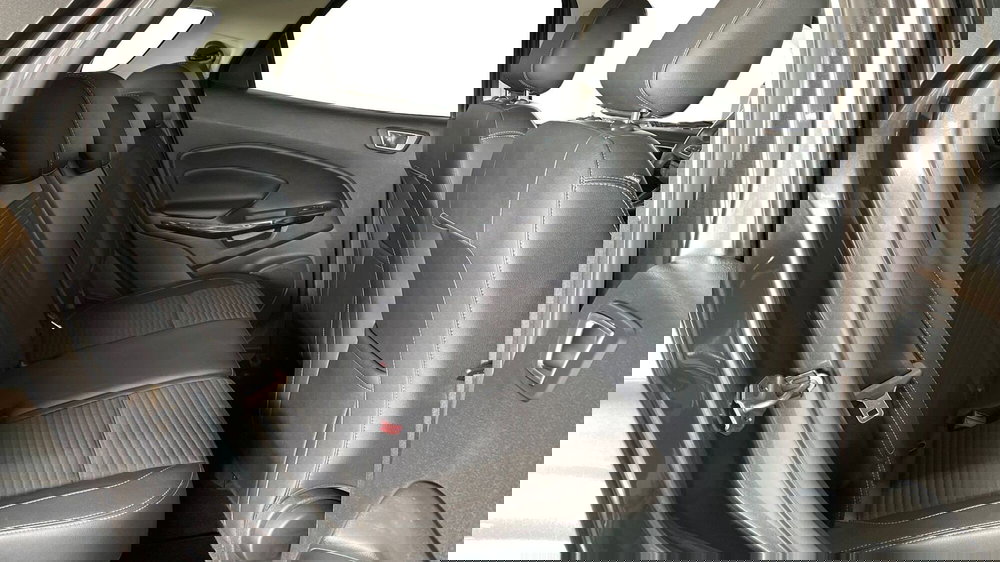 Ford EcoSport usata a Varese (12)