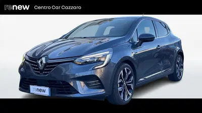 Renault Clio Full Hybrid E-Tech 140 CV 5 porte Intens del 2021 usata a Saronno