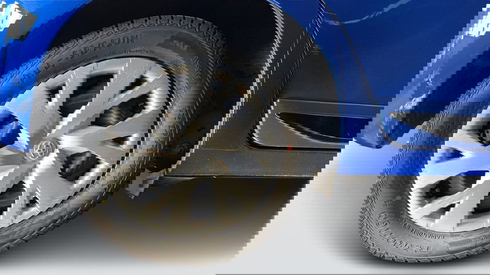 Toyota Yaris usata a Varese (15)