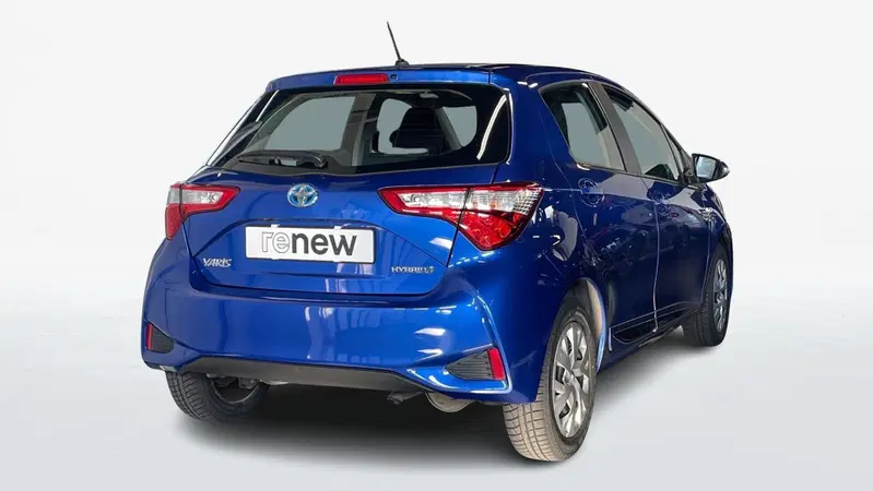 Toyota Yaris usata a Varese (2)