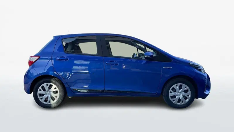 Toyota Yaris usata a Varese (4)