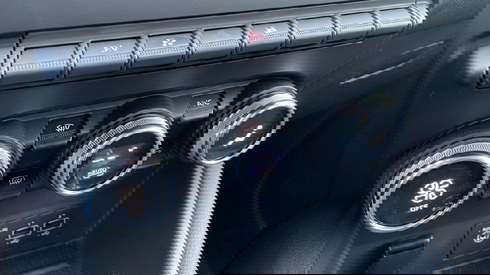 Renault Captur usata a Varese (9)