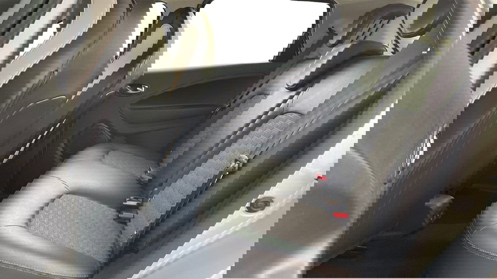 Renault Zoe usata a Varese (13)