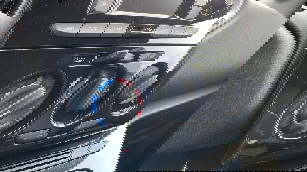 Lancia Ypsilon usata a Varese (10)