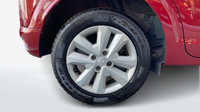 Dacia Sandero usata a Varese (15)