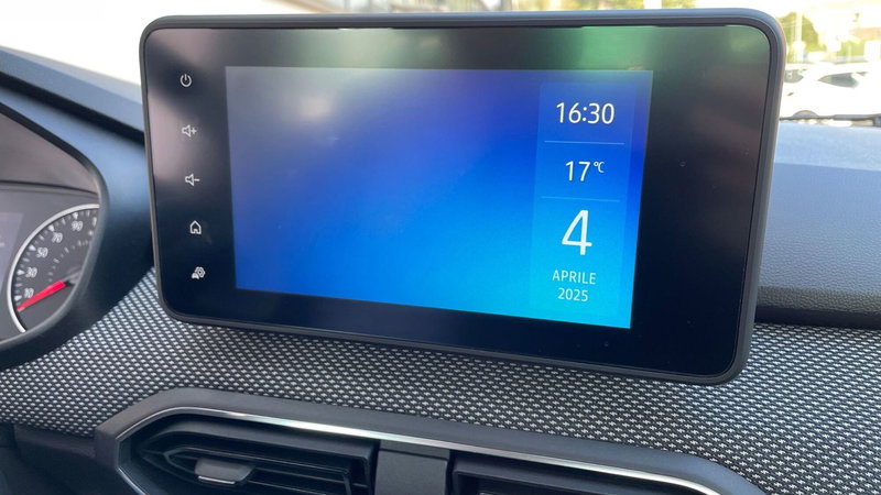 Dacia Sandero usata a Varese (6)