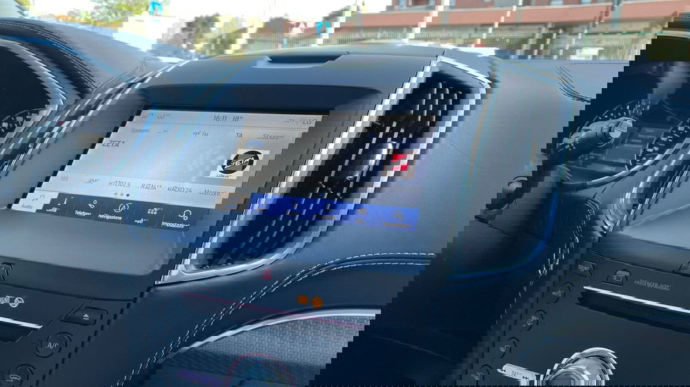 Ford Edge usata a Varese (5)