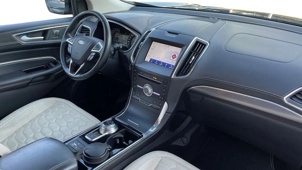 Ford Edge usata a Varese (8)