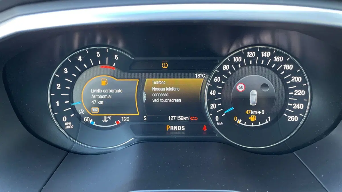Ford Edge usata a Varese (9)