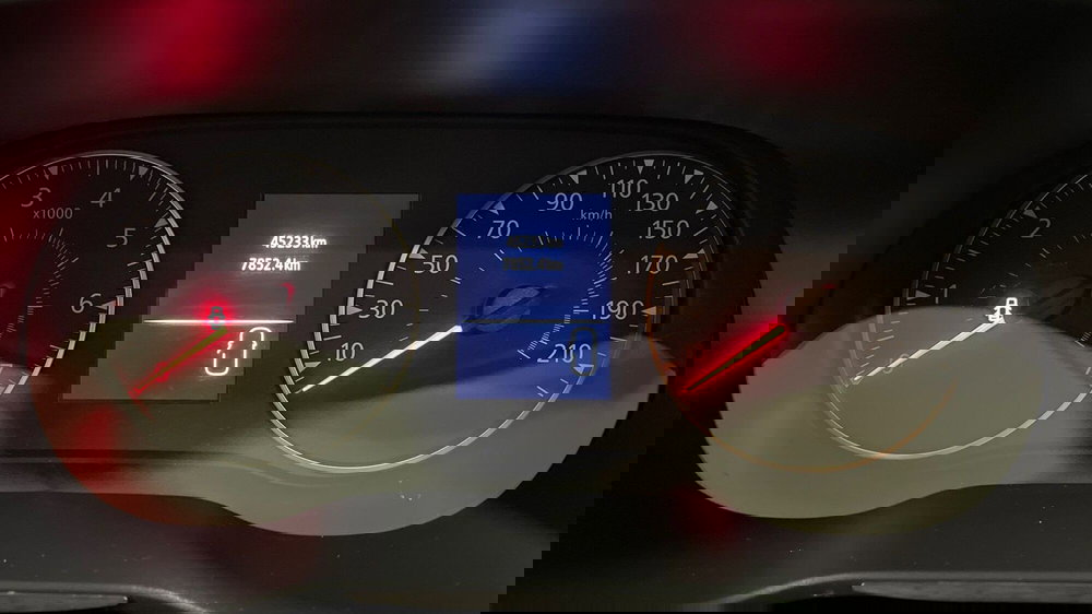 Dacia Duster usata a Varese (10)